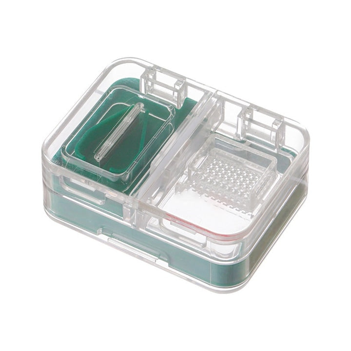 Pill Box with Cutter and Crusher Pill Cutter/Crusher Device 8.4×6.3×3cm Transparent/Green