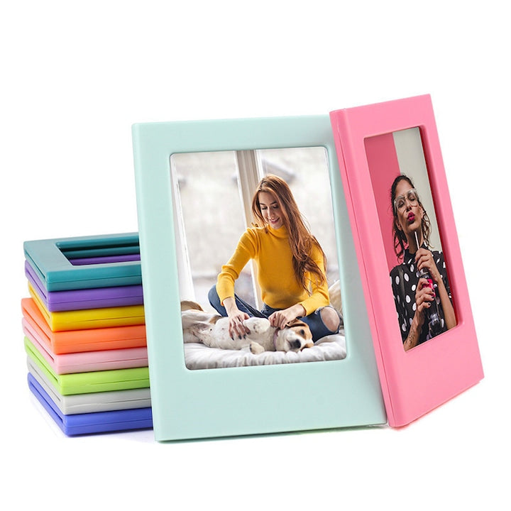 Magnetic Photo Frame Fantasy Mixed Pack of 10 colors External frame dimensions: 8.8 × 6.5 × 0.6 cm 3 inch Instax Mini photo frame ABS+magnet Can be attached to refrigerators and metal surfaces