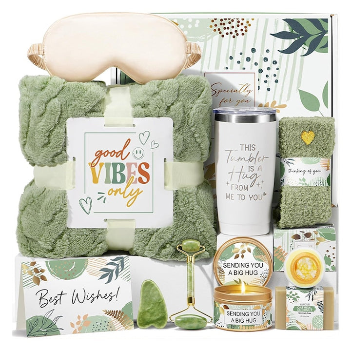 Set cadou pentru femei Rqiurpn 11 piese Cadou dama Cana Termos Lumanare parfumata Patura pufoasa Sare de Baie Rola de masaj Gua Sha Felicitare Pentru Ideal pentru ea dame mama sotie fete Cel mai bun cadou Verde