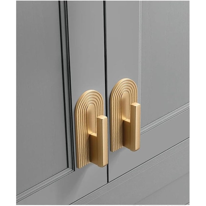 Manere usa aurii moderne minimalistice 3.18 cm distanta intre gauri set de manere pentru mobilier