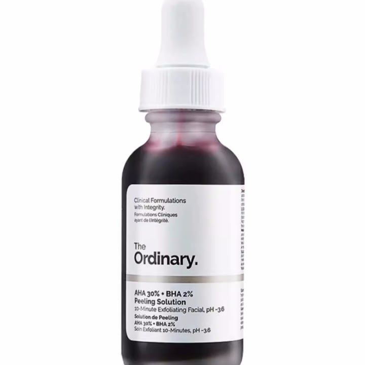 Serum cu acid glicolic 30%  imbunatateste textura pielii  controlul uleiului  30ml