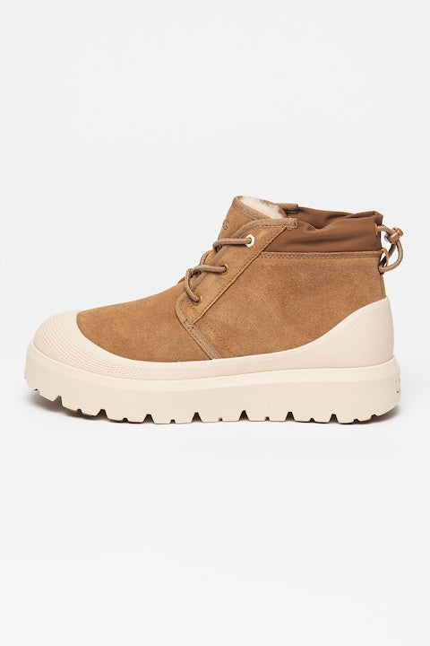 UGG - Neumel Suede Waterproof Boots  Off-white/Caramel 12 installments with 0% interest