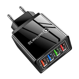 Incarcator Retea  Incarcator Priza  4x USB TarTek Quick Charge 3.0  Ultra Fast Charge Negru Incarcare Rapida 3.1A Output Material Ignifug Cip Protectie Temperatura Ridicata
