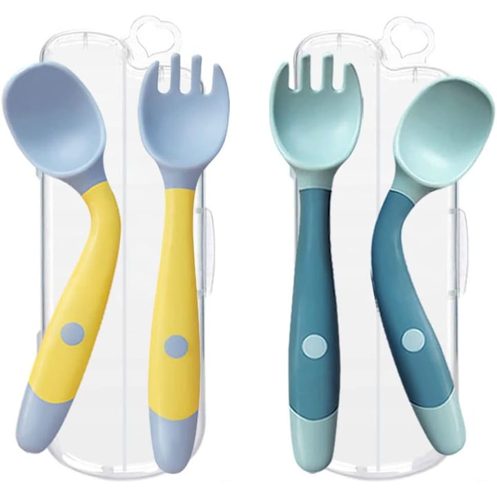 Set cu 2 tacamuri  maner silicon moale  diversificare bebe  galben  albastru
