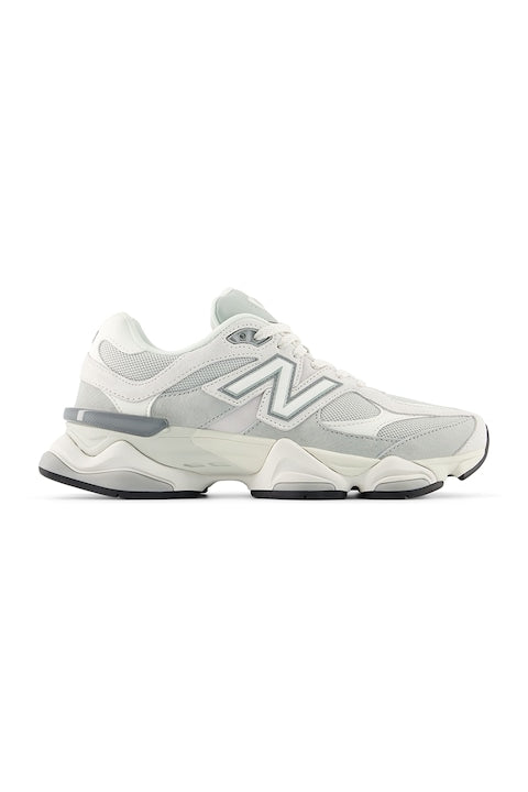 New Balance - Pantofi sport 9060 cu garnituri din material textil si piele intoarsa  Alb fildes/Gri deschis  39.5 12 rate cu 0% dobândă