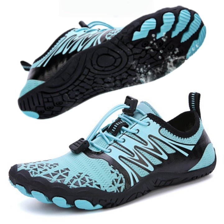 Beach/Water Shoes, Blue and Black, size 43. Non-slip, wear-resistant, breathable, shock-absorbing sole, quick-drying and efficient drainage. Suitable for activities: running, beach activities, surfing, snorkeling.