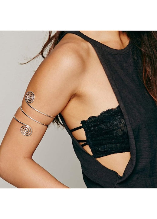 OEM - Set of 6 adjustable arm bracelets 10x8cm golden