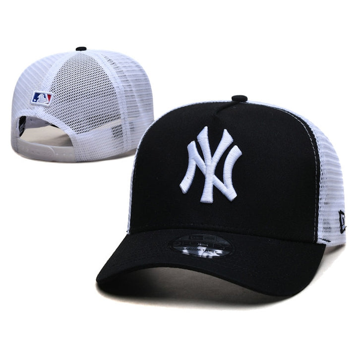 OEM - New Era  Sapca cu capsa pe partea din spate si logo New York Yankees  Negru/Alb  55.8-61.5 CM Standard
