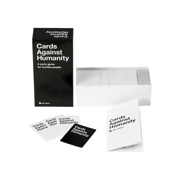 Joc de societate Cards Against Humanity  ZOUN  Humans vs. Cards  include instructiuni  simplu  usor de invatat  600 de carti  in engleza