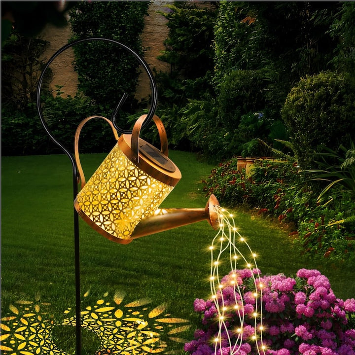 Lampa Solara de Exterior Decorativa in Forma de Stropitoare  Lampa solara de exterior decorativa，metal retro  impermeabile  pentru decorare gradina  patio  curte  LED-urile Simuleaza Curgerea Apei  10.5x16x21cm  Aramiu Antichizat